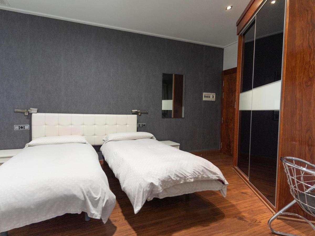 Hotel Lluna アルジーラ エクステリア 写真